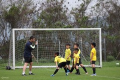 中国女篮国手海外发展之路：助力球员走向世界